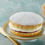 Sponge cake